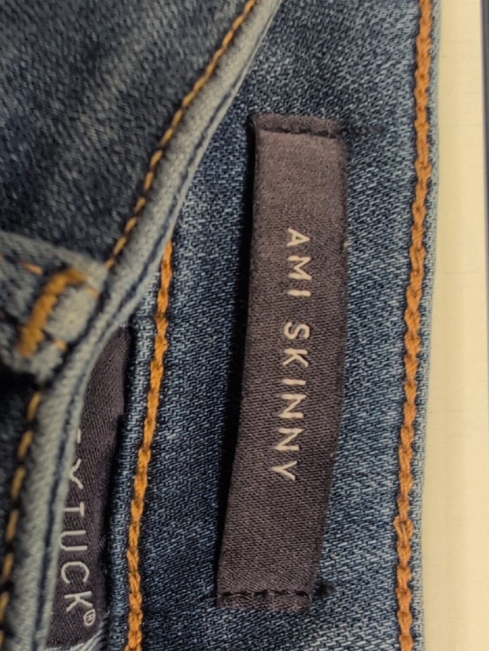 NYDJ Skinny Jeans in Dark Blue Wash 14 - Picture 3 of 3